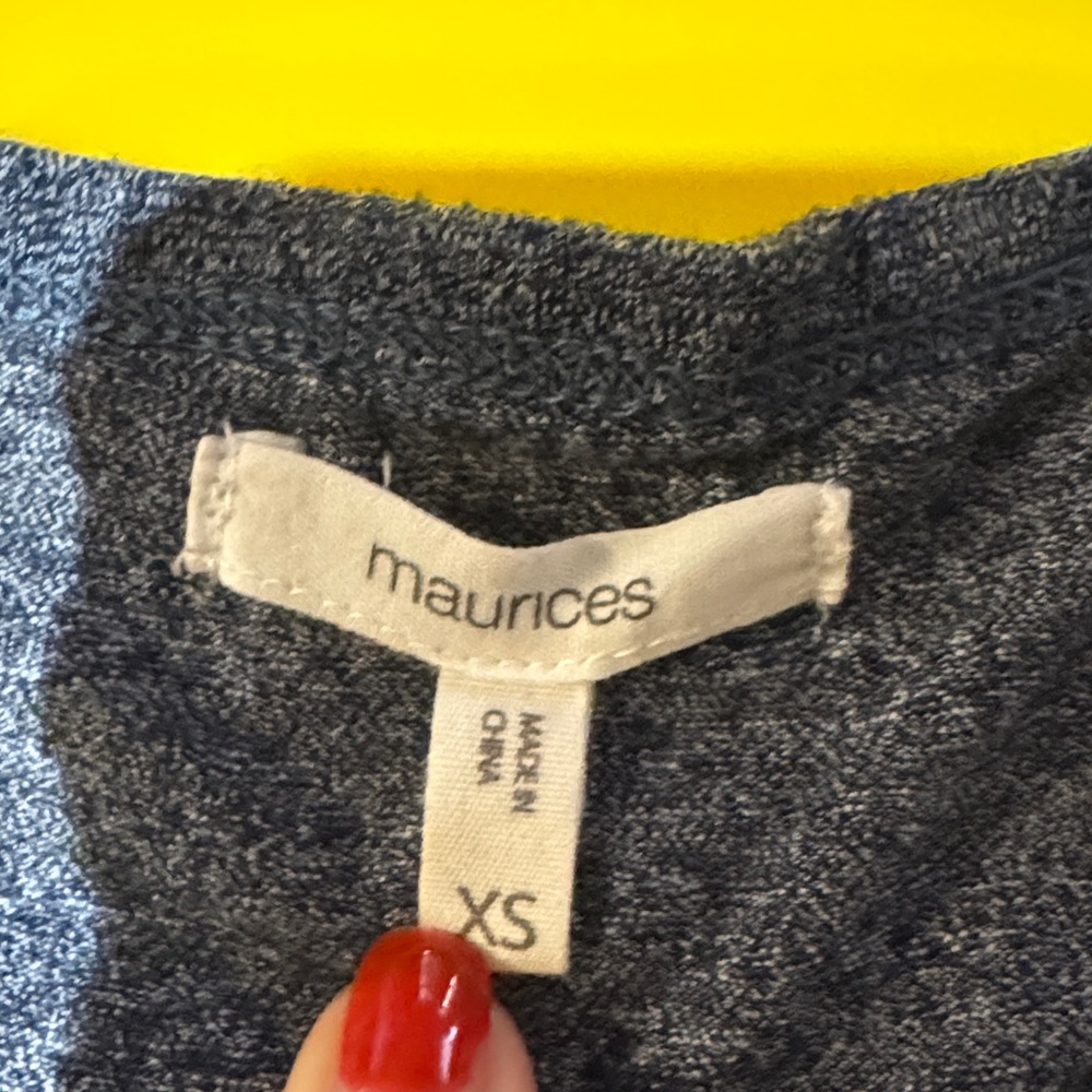 Maurices t shirt